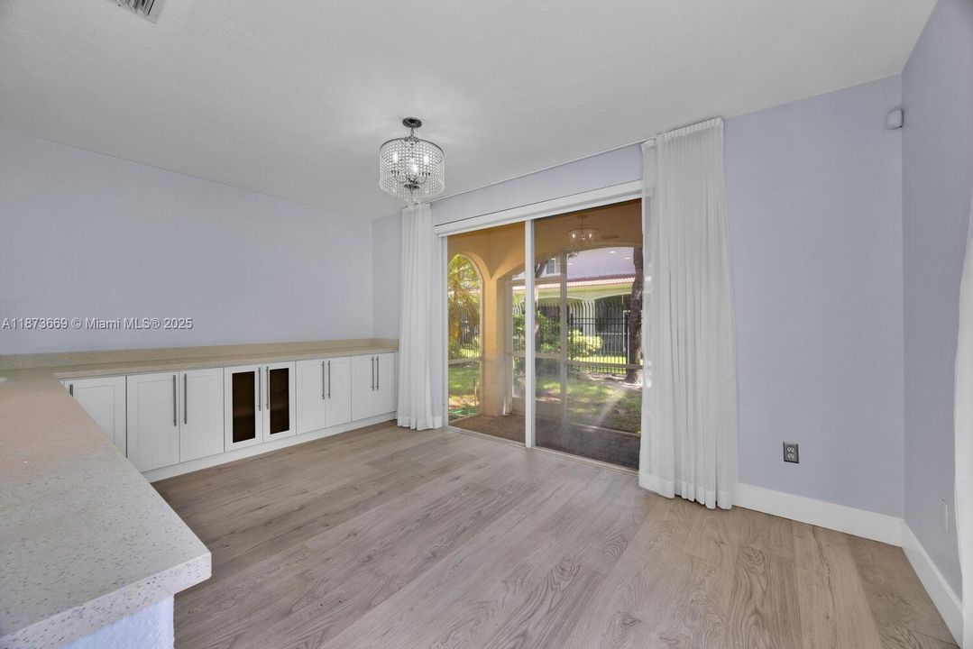 На продажу: $363,000 (2 спален, 2 ванн, 1450 Квадратных фут)