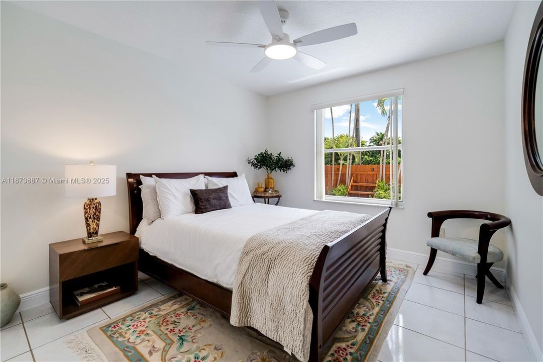 Recently Sold: $1,150,000 (4 beds, 3 baths, 2287 Square Feet)