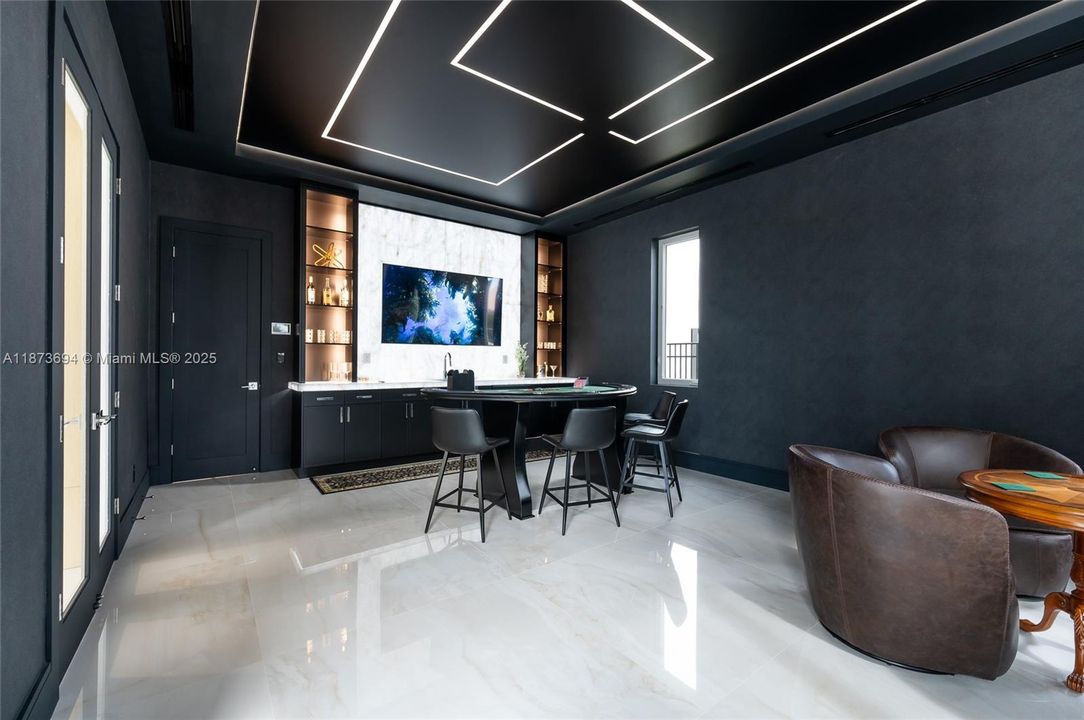 待售: $7,295,000 (5 贝兹, 6 浴室, 5487 平方英尺)