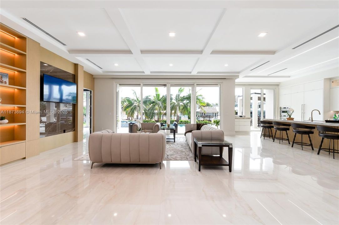 待售: $7,295,000 (5 贝兹, 6 浴室, 5487 平方英尺)