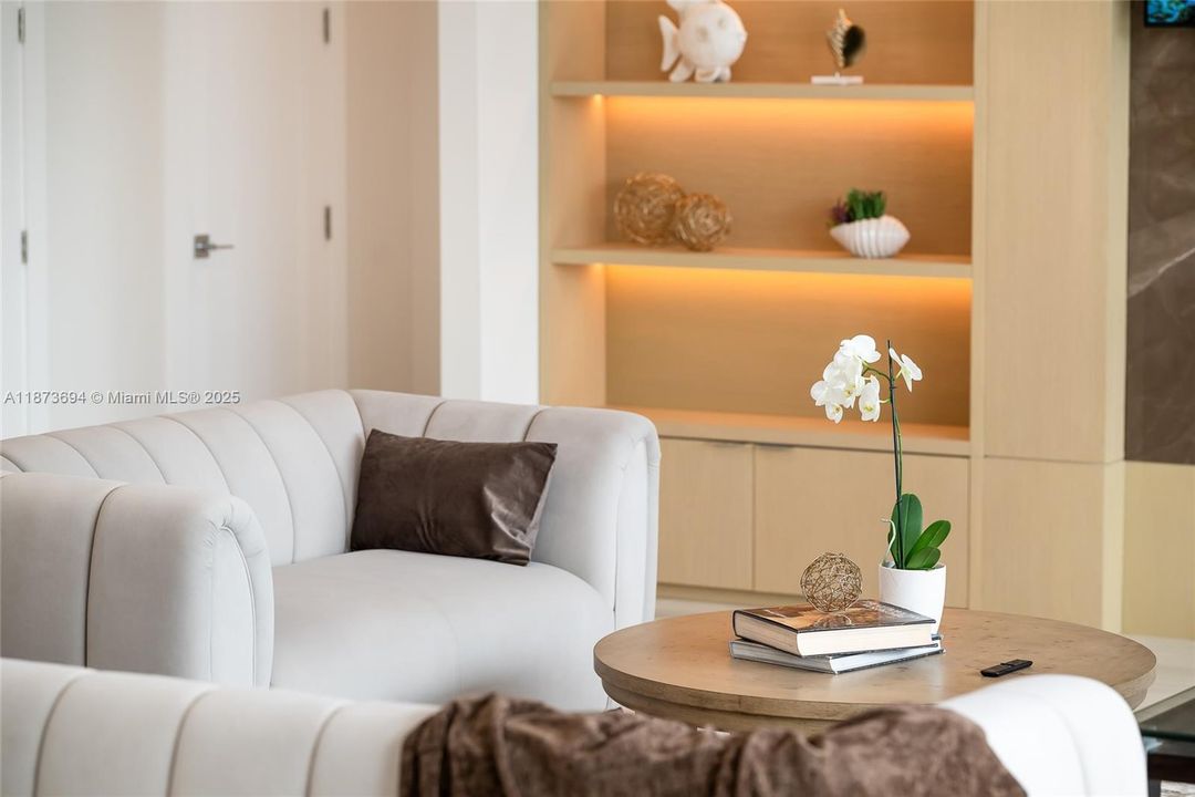 待售: $7,295,000 (5 贝兹, 6 浴室, 5487 平方英尺)