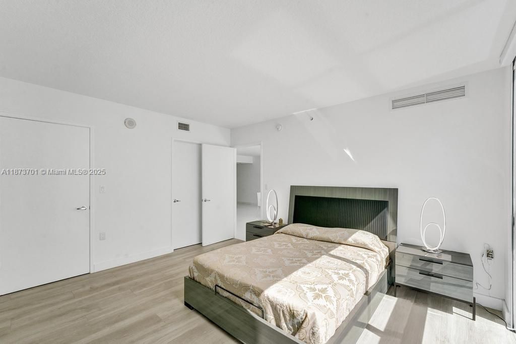 待售: $949,000 (3 贝兹, 2 浴室, 1458 平方英尺)