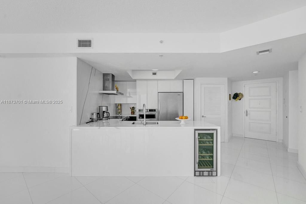 待售: $949,000 (3 贝兹, 2 浴室, 1458 平方英尺)