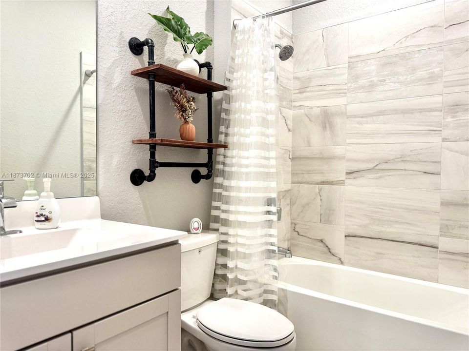 Active With Contract: $789,990 (4 beds, 3 baths, 2264 Square Feet)