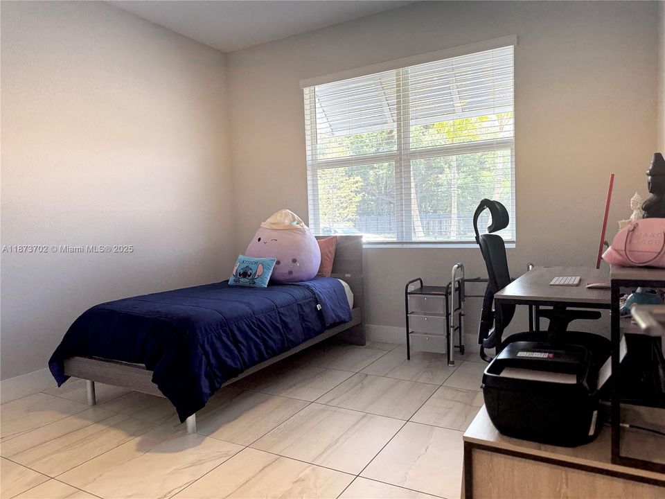 Active With Contract: $789,990 (4 beds, 3 baths, 2264 Square Feet)