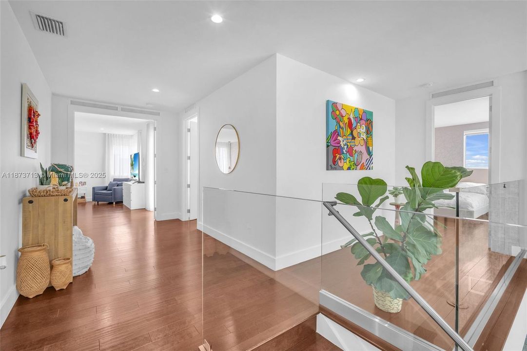 Active With Contract: $1,628,000 (5 beds, 5 baths, 3624 Square Feet)