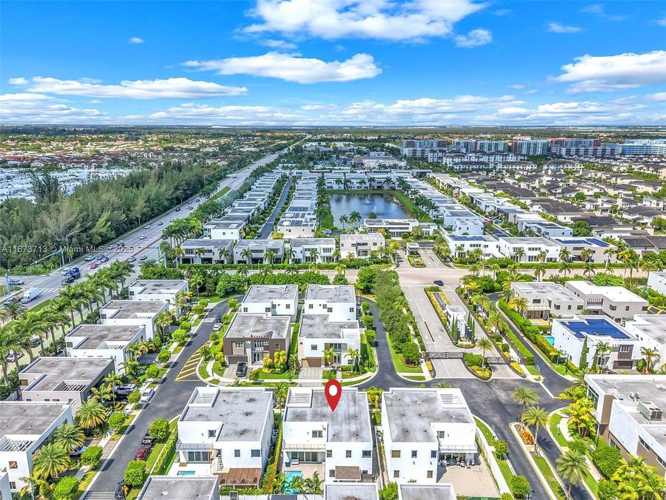 Active With Contract: $1,628,000 (5 beds, 5 baths, 3624 Square Feet)