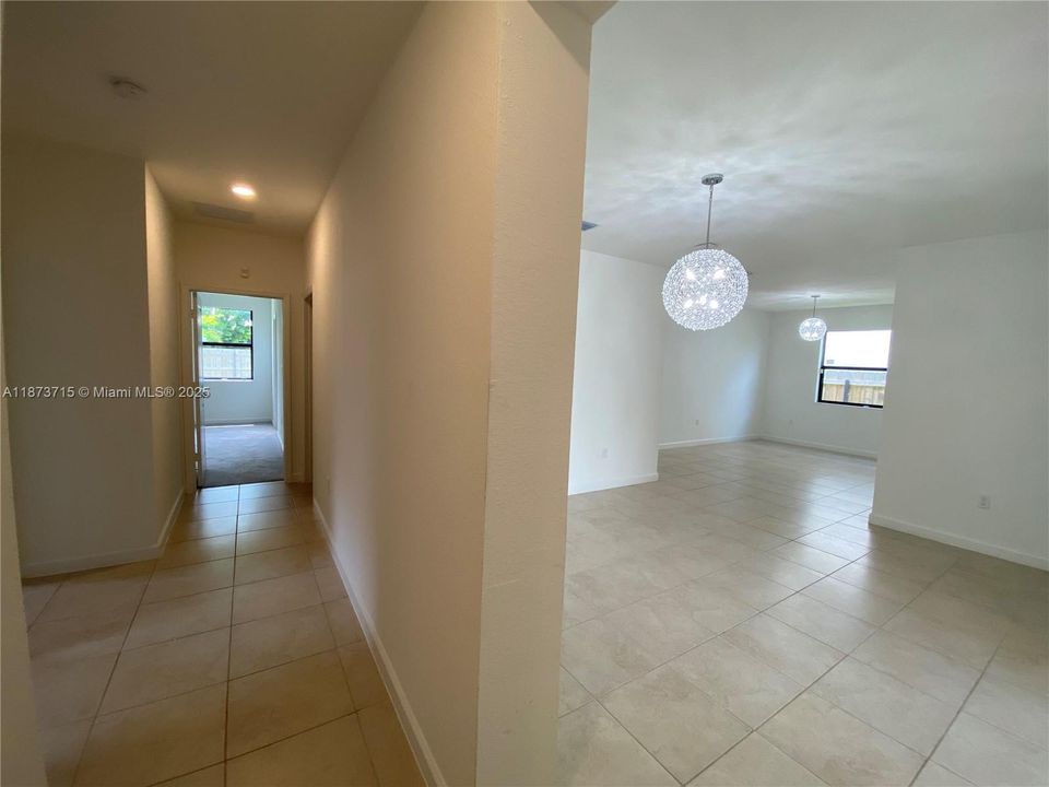 Active With Contract: $3,399 (4 beds, 3 baths, 2228 Square Feet)