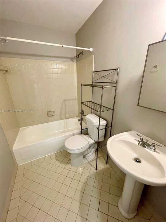 For Sale: $479,900 (3 beds, 2 baths, 1148 Square Feet)