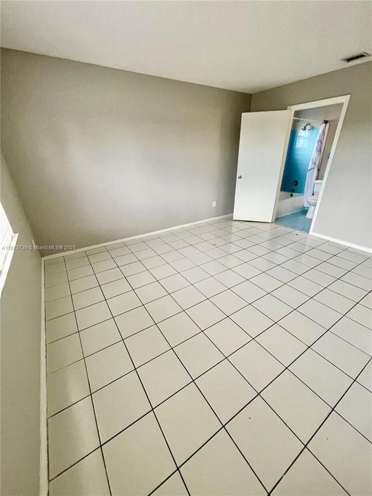 For Sale: $479,900 (3 beds, 2 baths, 1148 Square Feet)