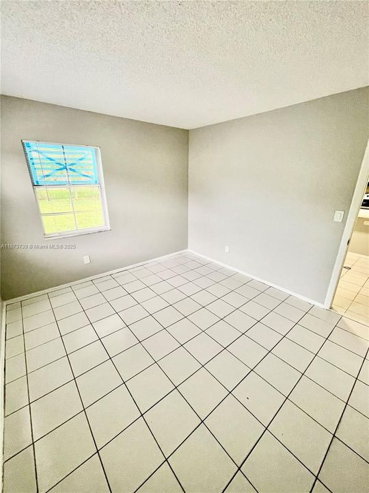 For Sale: $479,900 (3 beds, 2 baths, 1148 Square Feet)