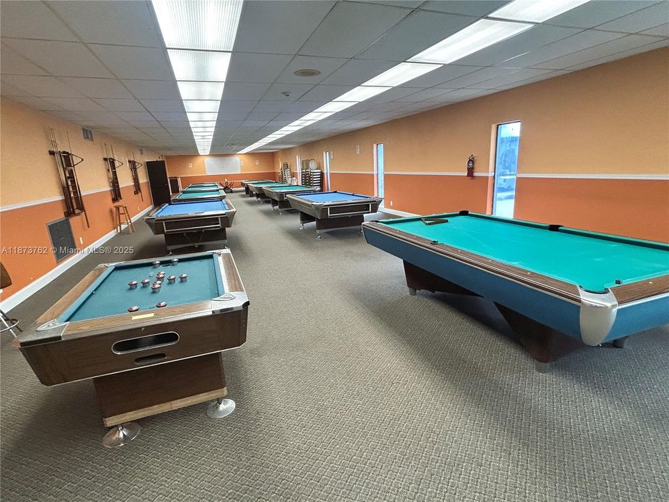 Active With Contract: $145,000 (2 beds, 2 baths, 1185 Square Feet)