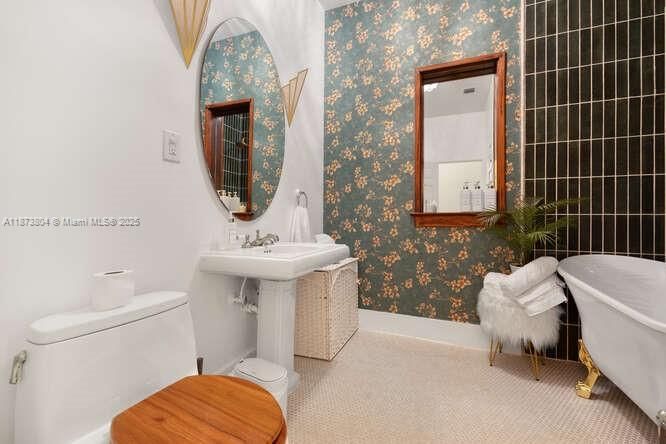 待售: $1,995,000 (3 贝兹, 3 浴室, 2405 平方英尺)