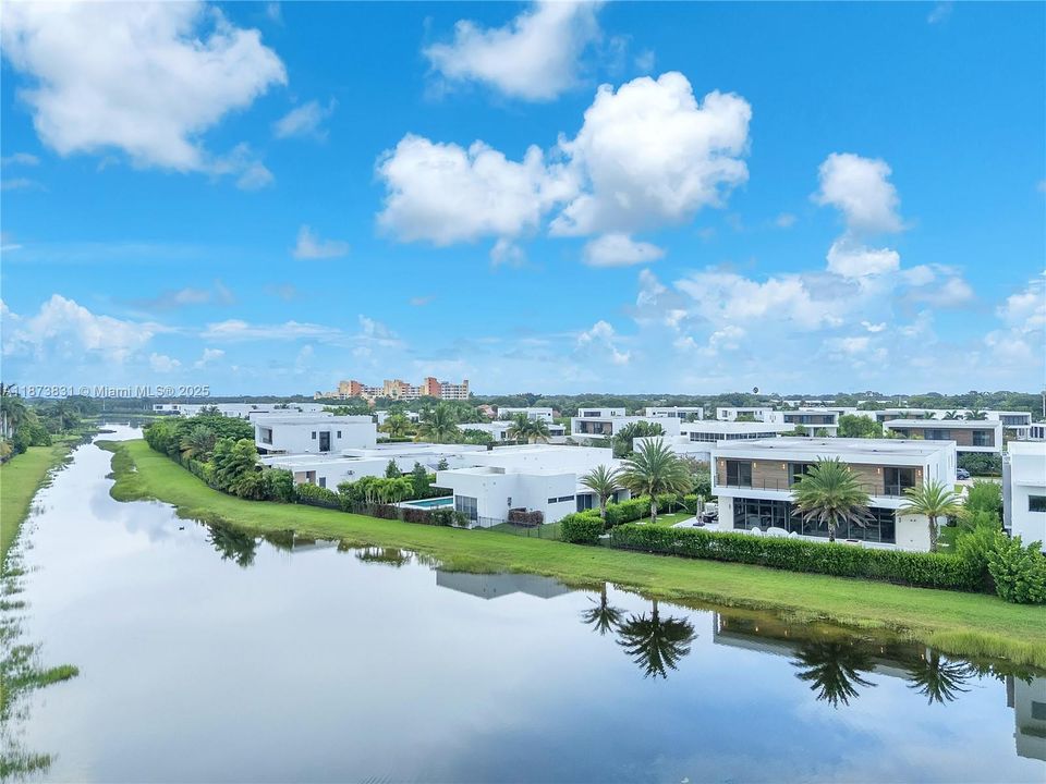 待售: $3,650,000 (5 贝兹, 9 浴室, 6171 平方英尺)