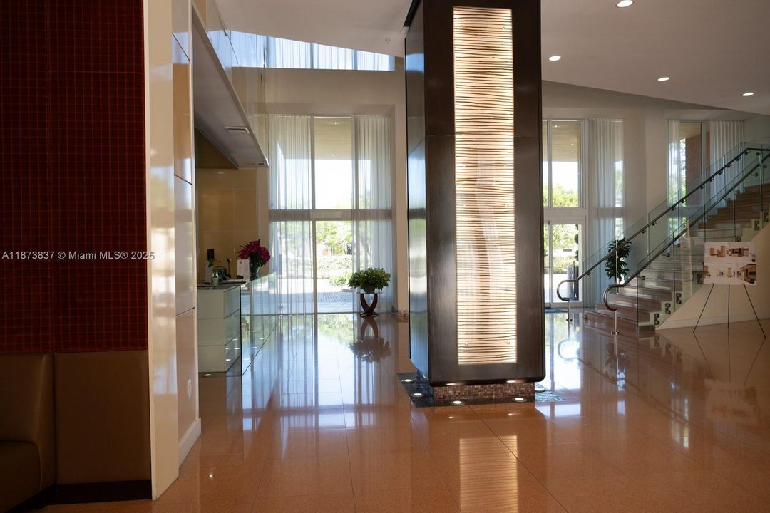 待售: $450,000 (2 贝兹, 2 浴室, 1086 平方英尺)