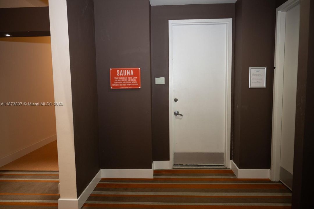 待售: $450,000 (2 贝兹, 2 浴室, 1086 平方英尺)