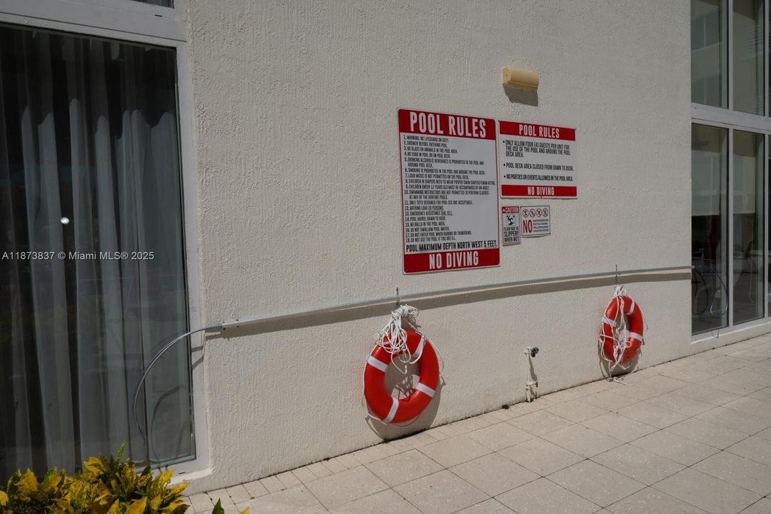 待售: $450,000 (2 贝兹, 2 浴室, 1086 平方英尺)