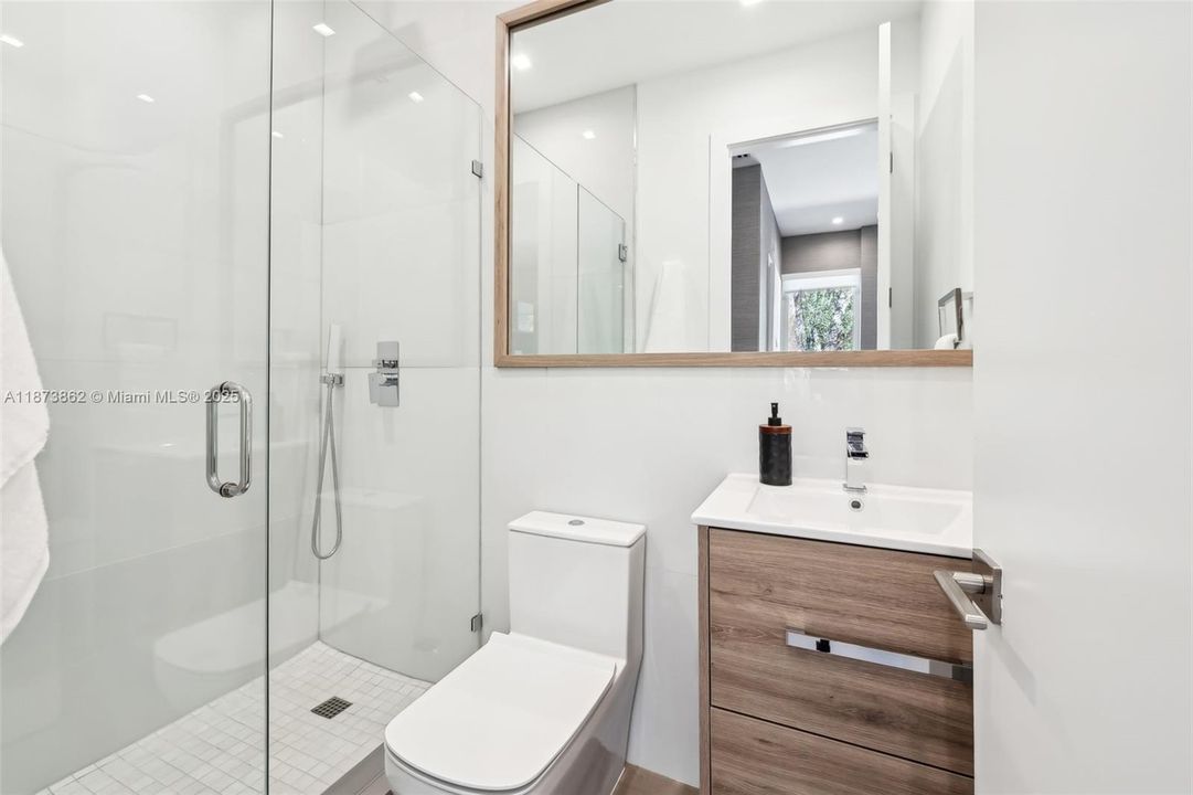 En Venta: $7,750,000 (7 camas, 7 baños, 4565 Pies cuadrados)