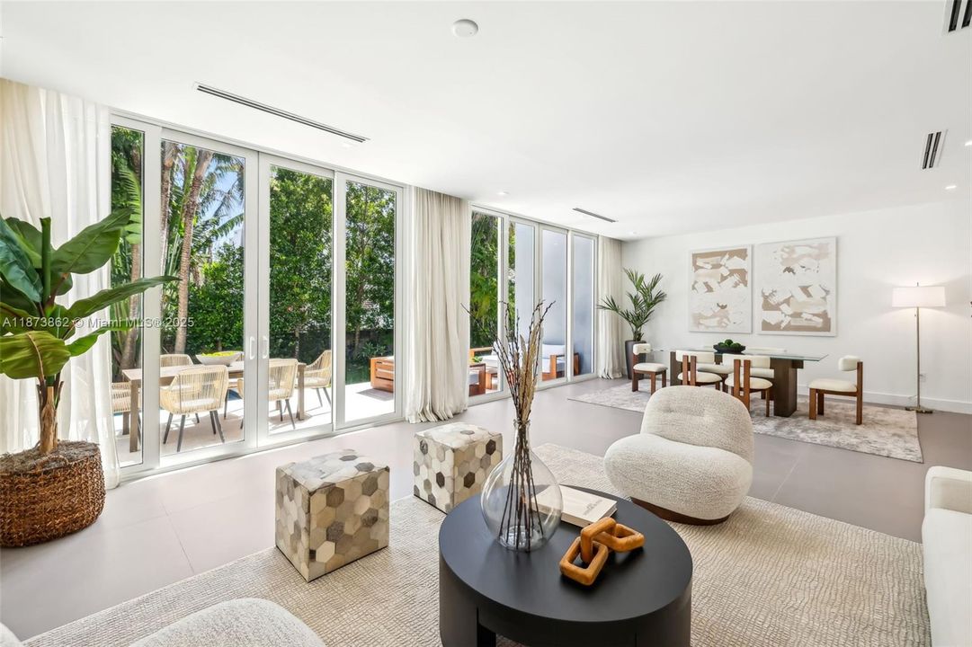 En Venta: $7,750,000 (7 camas, 7 baños, 4565 Pies cuadrados)