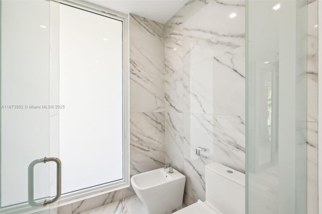 En Venta: $7,750,000 (7 camas, 7 baños, 4565 Pies cuadrados)