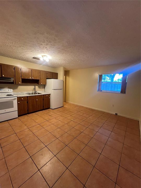 На продажу: $699,000 (0 спален, 0 ванн, 1440 Квадратных фут)