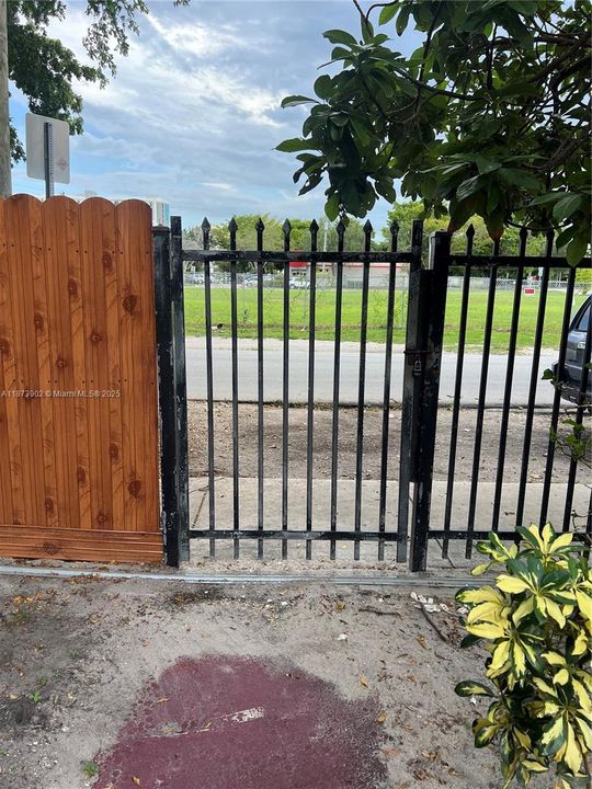 На продажу: $699,000 (0 спален, 0 ванн, 1440 Квадратных фут)