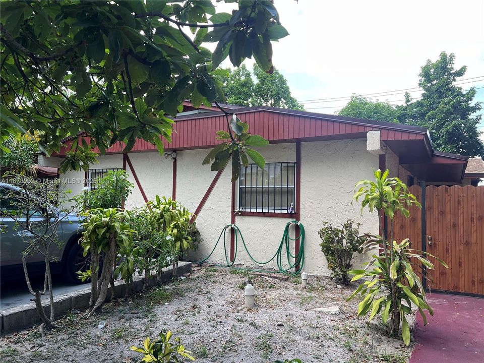 На продажу: $699,000 (0 спален, 0 ванн, 1440 Квадратных фут)