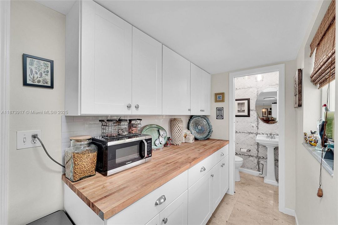 待售: $774,900 (2 贝兹, 2 浴室, 1843 平方英尺)