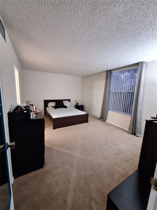 最近售出: $130,000 (2 贝兹, 2 浴室, 1025 平方英尺)