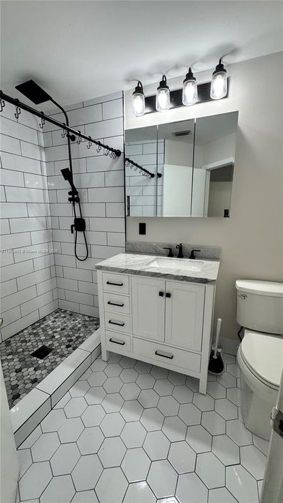 最近售出: $389,900 (2 贝兹, 2 浴室, 1024 平方英尺)