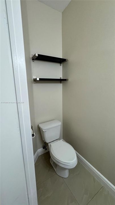 最近售出: $389,900 (2 贝兹, 2 浴室, 1024 平方英尺)