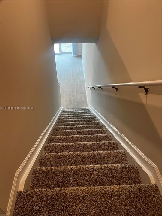 For Rent: $2,450 (3 beds, 2 baths, 1486 Square Feet)