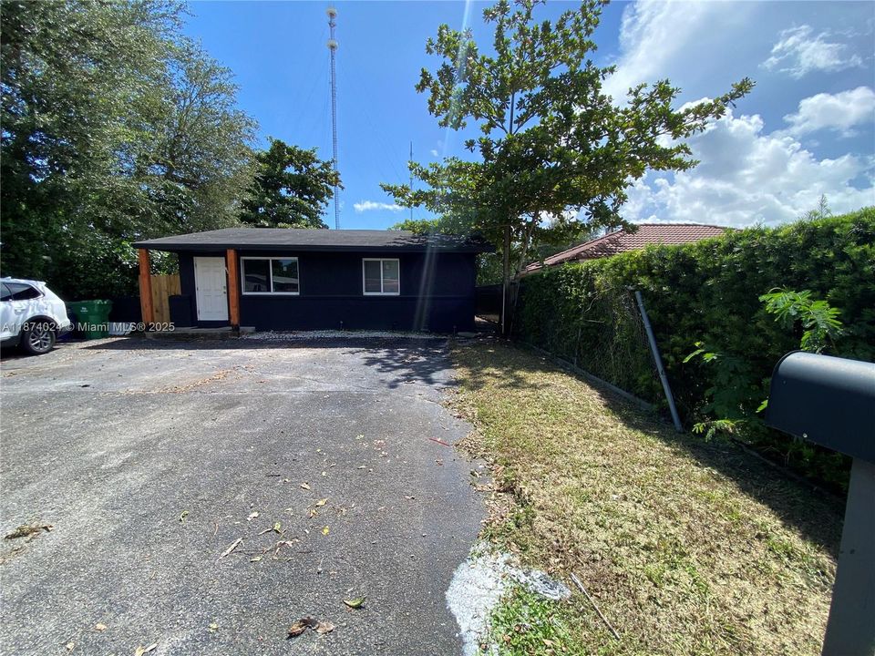 待售: $599,999 (0 贝兹, 0 浴室, 1674 平方英尺)