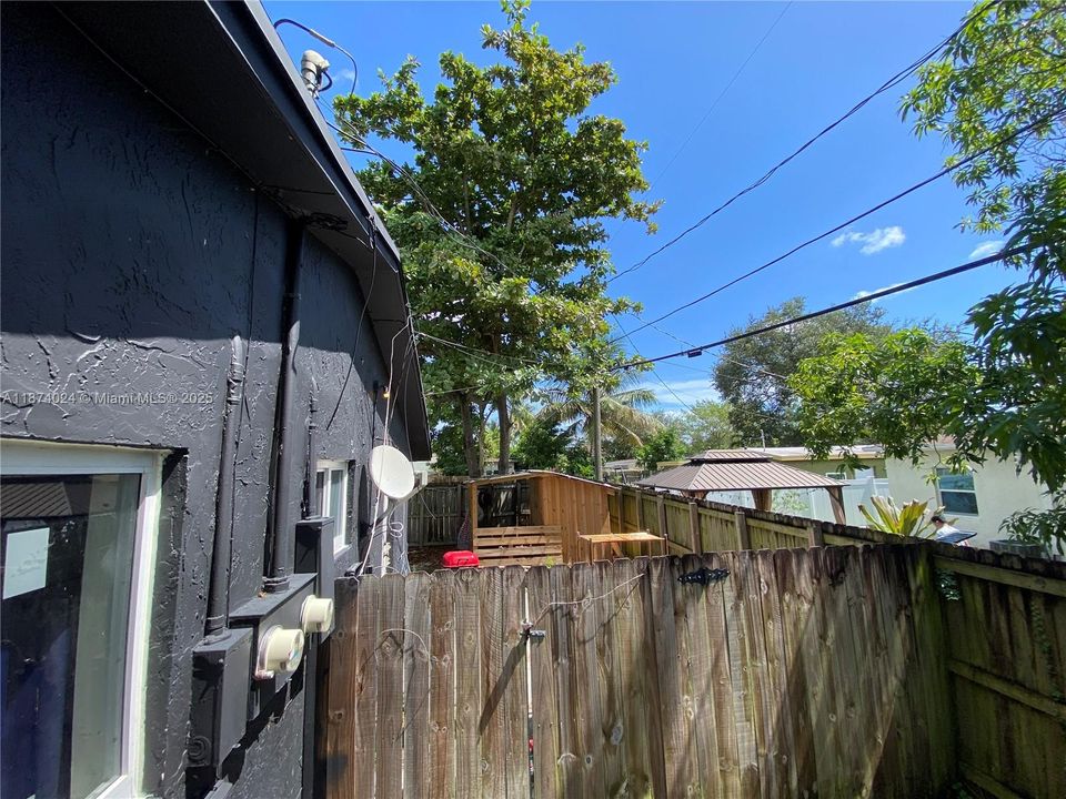 待售: $599,999 (0 贝兹, 0 浴室, 1674 平方英尺)