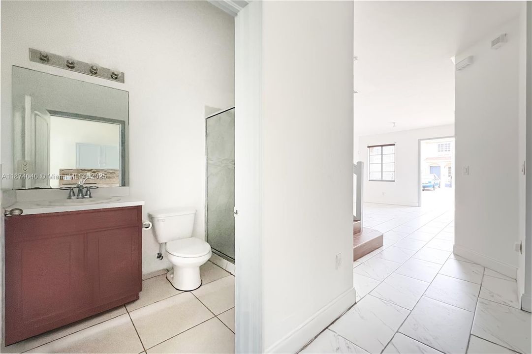 Active With Contract: $3,300 (4 beds, 3 baths, 1577 Square Feet)