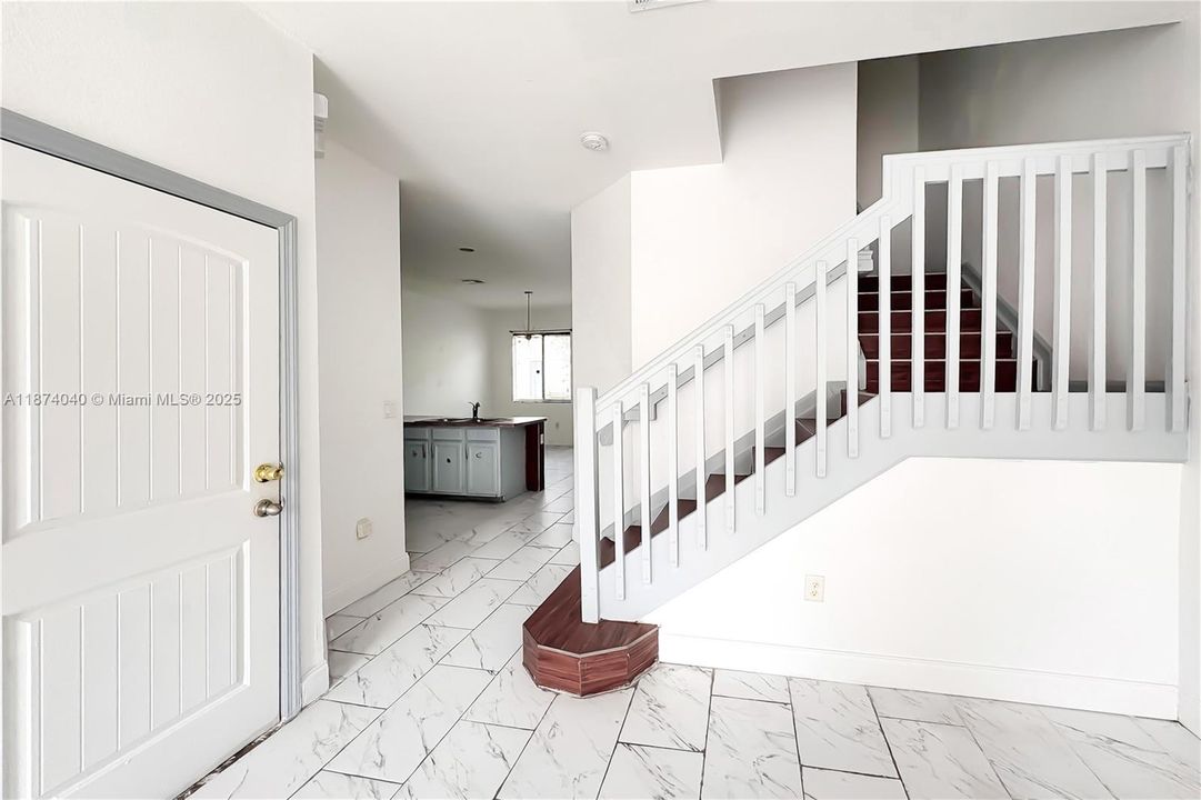 Active With Contract: $3,300 (4 beds, 3 baths, 1577 Square Feet)