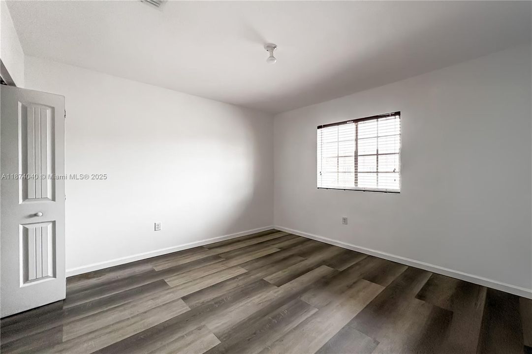 Active With Contract: $3,300 (4 beds, 3 baths, 1577 Square Feet)