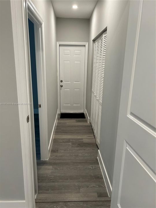 For Rent: $5,500 (4 beds, 2 baths, 2423 Square Feet)