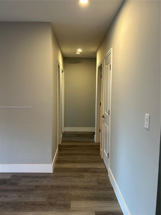 For Rent: $5,500 (4 beds, 2 baths, 2423 Square Feet)