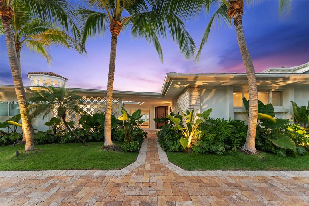 En Venta: $12,500,000 (4 camas, 4 baños, 3671 Pies cuadrados)