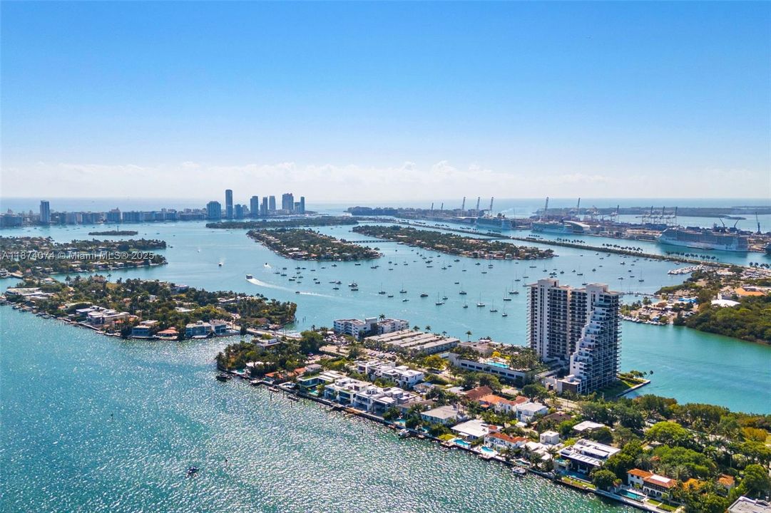 En Venta: $12,500,000 (4 camas, 4 baños, 3671 Pies cuadrados)