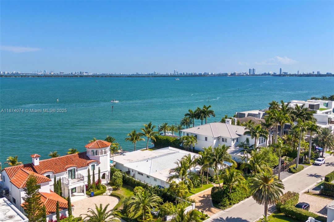 En Venta: $12,500,000 (4 camas, 4 baños, 3671 Pies cuadrados)