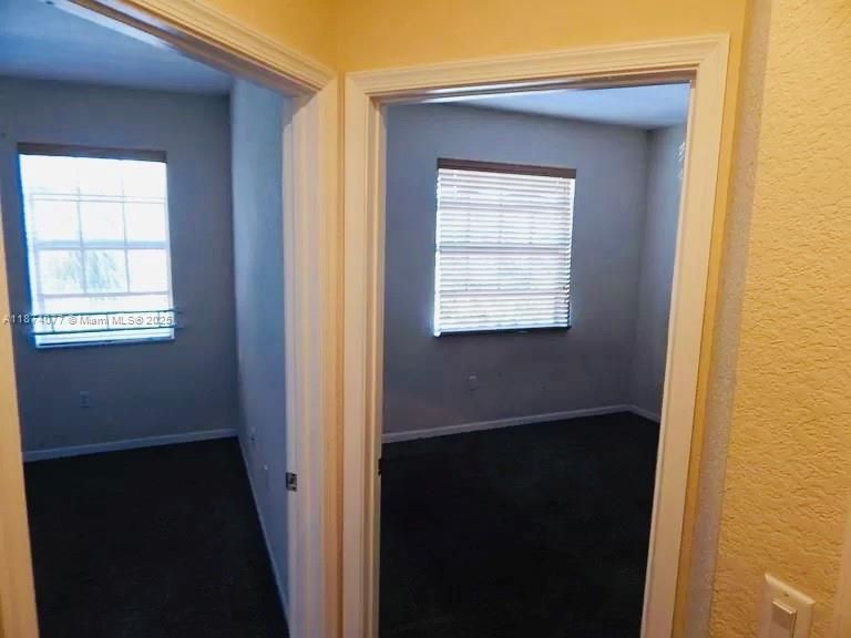 合同活跃: $2,650 (3 贝兹, 2 浴室, 1669 平方英尺)