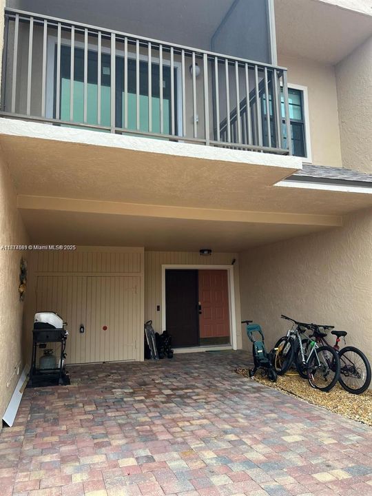 For Rent: $5,700 (2 beds, 3 baths, 0 Square Feet)