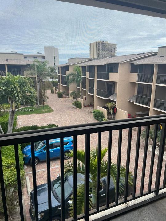 For Rent: $5,700 (2 beds, 3 baths, 0 Square Feet)