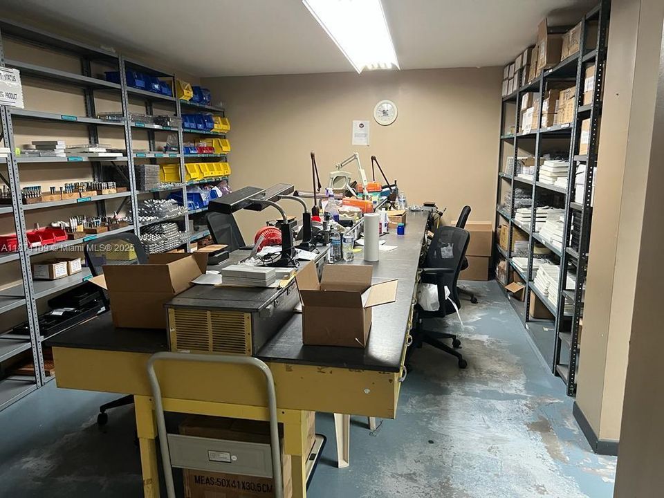 plenty of racks in the warehouse