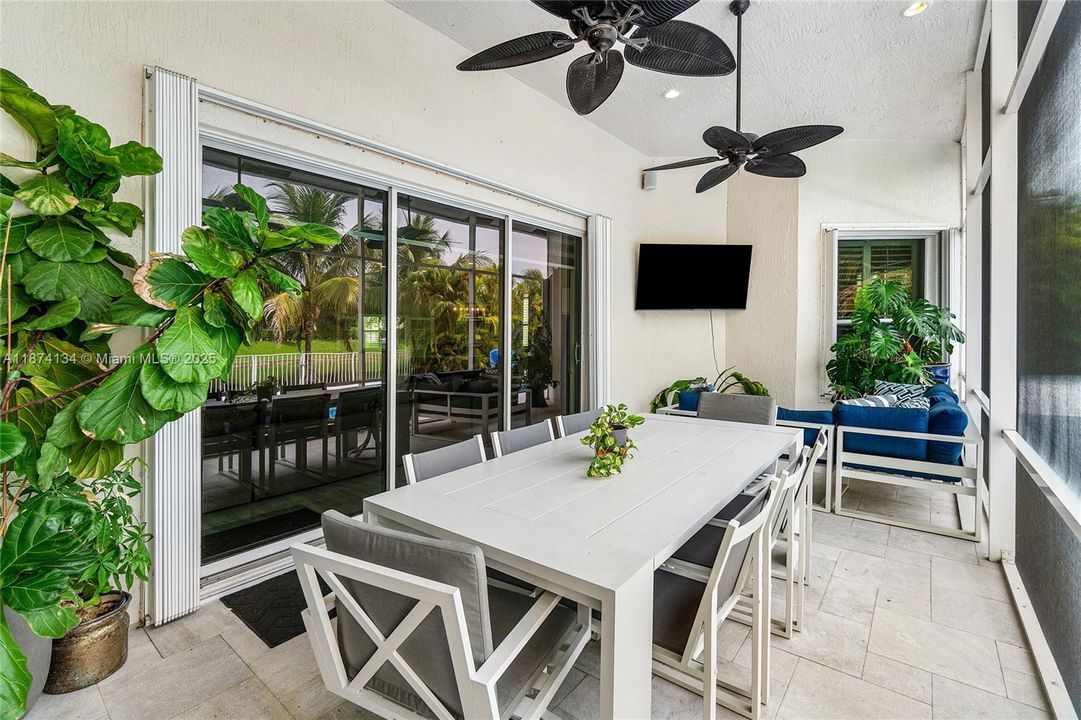 For Sale: $1,253,000 (4 beds, 2 baths, 3592 Square Feet)