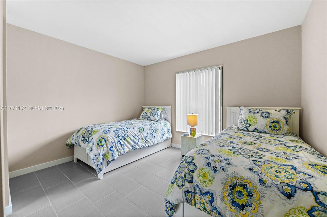 For Rent: $2,100 (2 beds, 2 baths, 1064 Square Feet)