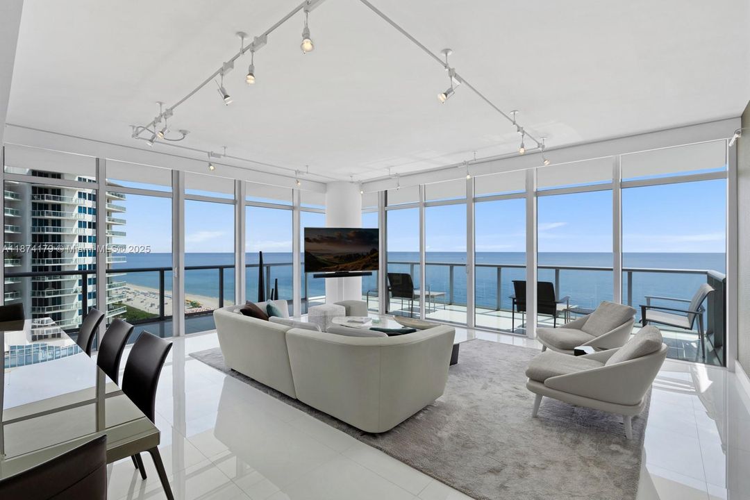 For Sale: $4,650,000 (3 beds, 2 baths, 1837 Square Feet)