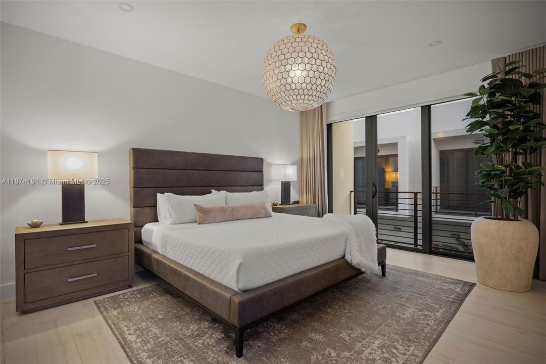 待售: $945,000 (3 贝兹, 2 浴室, 1579 平方英尺)